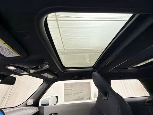 New 2026 MINI Cooper 2-Door Hardtop image 23