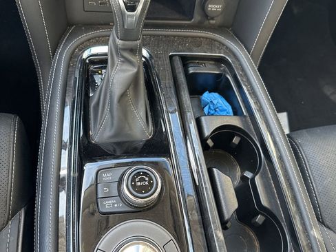 Used 2020 INFINITI QX80 Luxe w/ 22" Wheel Package image 16