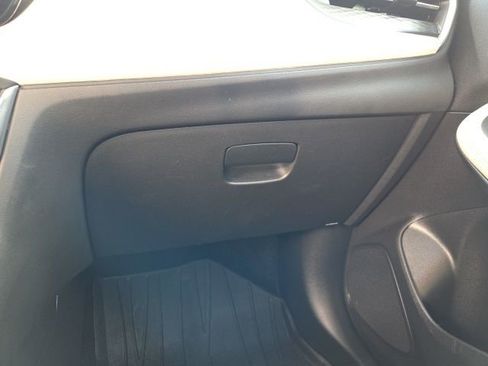 Used 2025 Buick Encore GX Sport Touring w/ Advanced Technology Package image 22