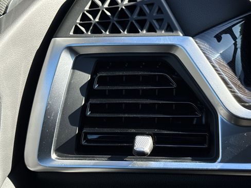 New 2026 BMW X5 xDrive50e w/ M Sport Package image 22