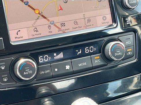 Used 2019 Nissan Maxima 3.5 SL w/ Floor Mat Group FWD image 16