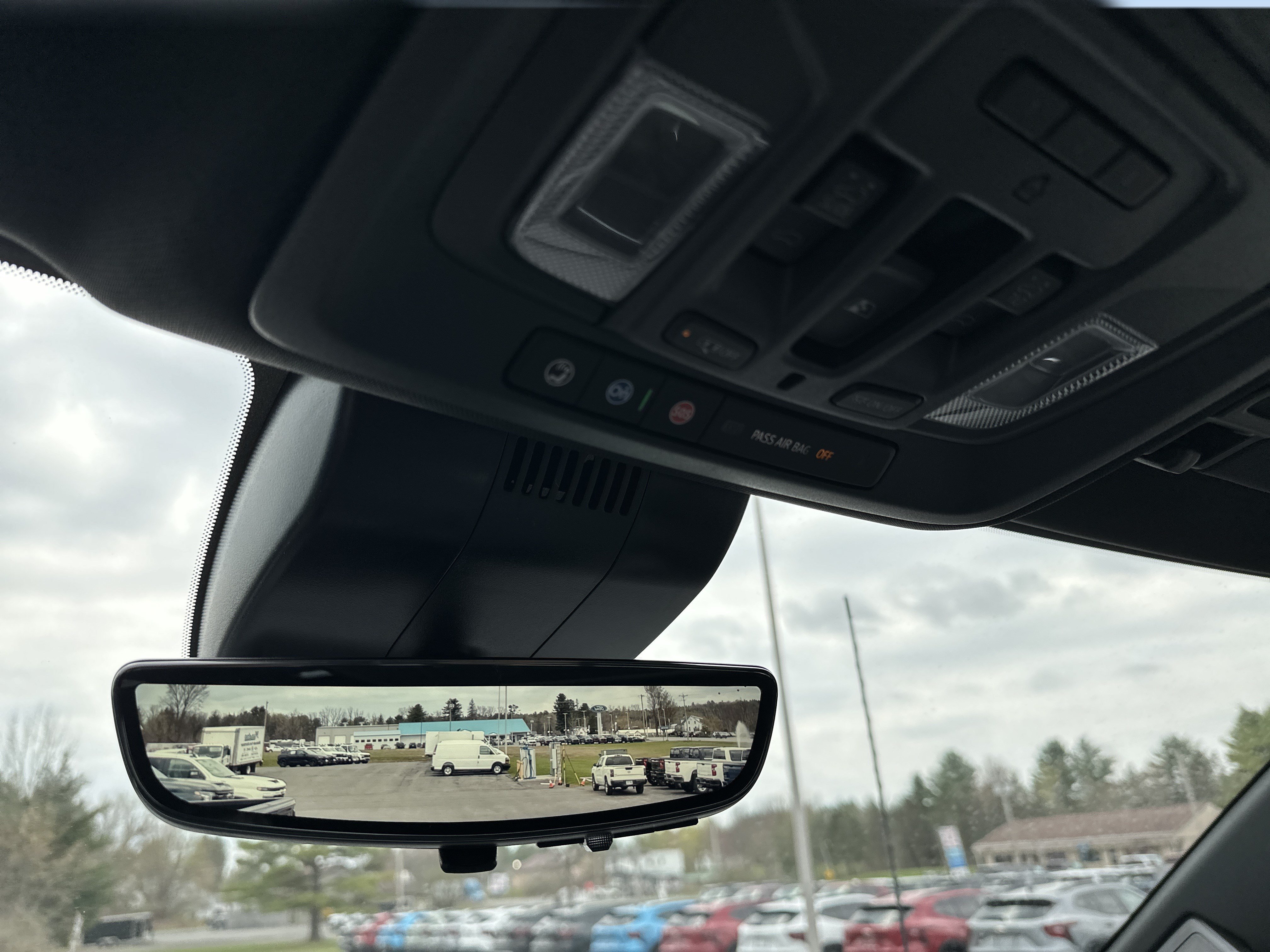 New 2026 Chevrolet Silverado 2500 High Country w/ High Country Premium Package AWD/4WD image 14
