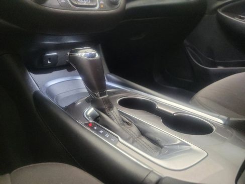 Used 2018 Chevrolet Malibu LT image 26