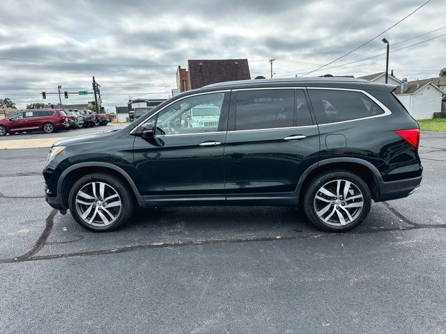 Used 2017 Honda Pilot Touring image 4