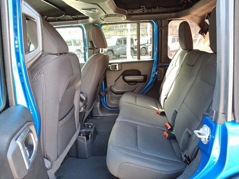 Certified 2021 Jeep Wrangler Unlimited Sport image 11