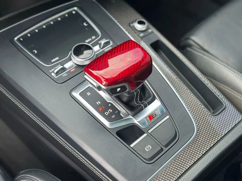 Used 2018 Audi SQ5 Prestige w/ Prestige Package image 26