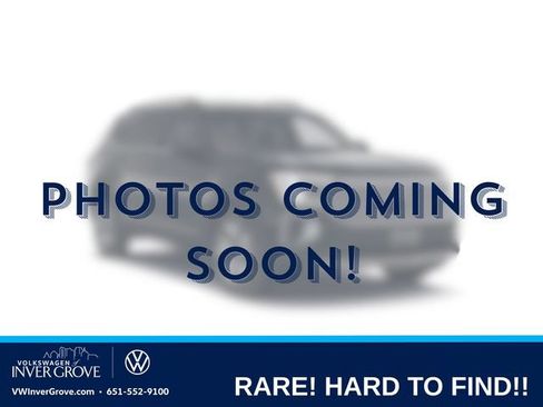 Used 2019 Volkswagen Beetle 2.0T SE FWD image 1