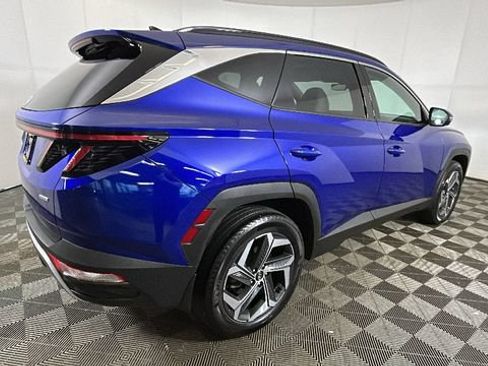 Certified 2024 Hyundai Tucson Limited AWD/4WD image 2