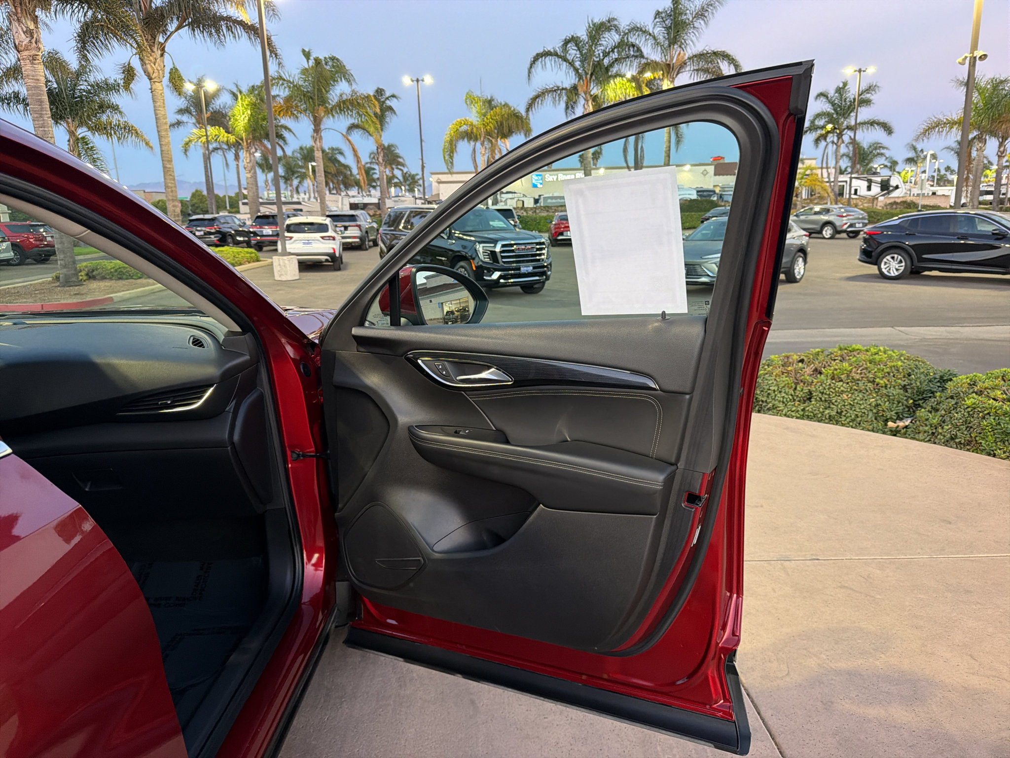 Used 2023 Buick Envision Essence FWD image 14