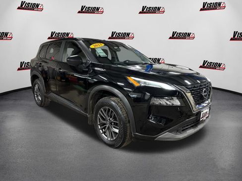 Used 2023 Nissan Rogue S AWD/4WD image 3