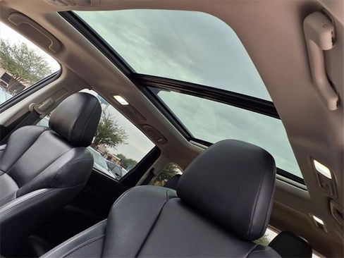 Used 2020 Subaru Ascent Limited w/ Technology Package image 8