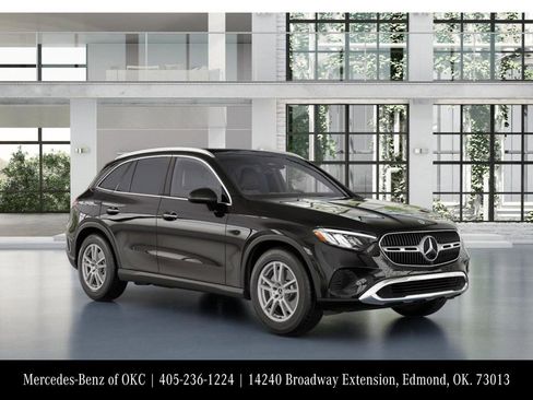 Used 2026 Mercedes-Benz GLC 300 4MATIC image 11