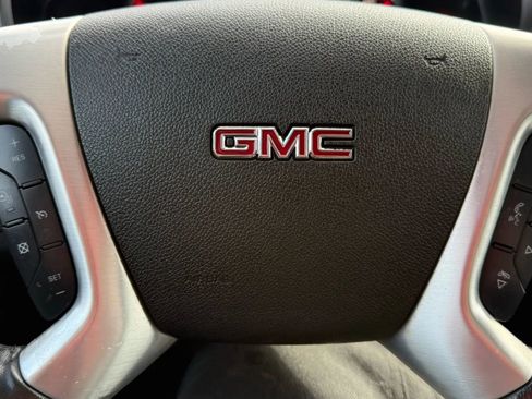 Used 2017 GMC Acadia Limited SLT image 18