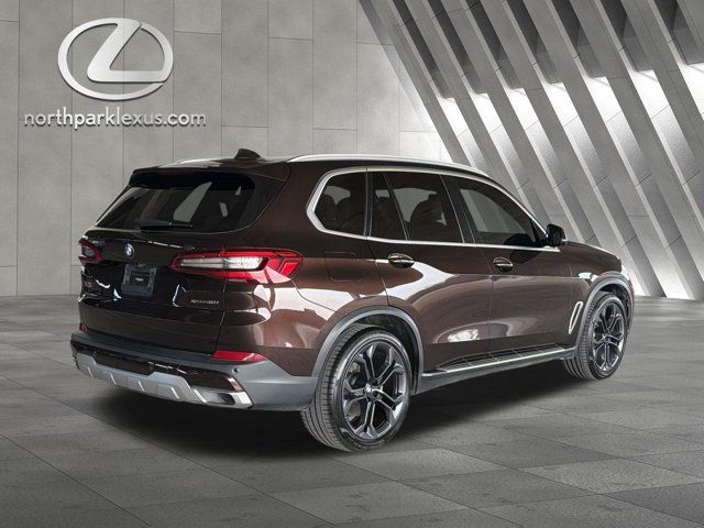 Used 2019 BMW X5 xDrive40i w/ Convenience Package AWD/4WD image 6