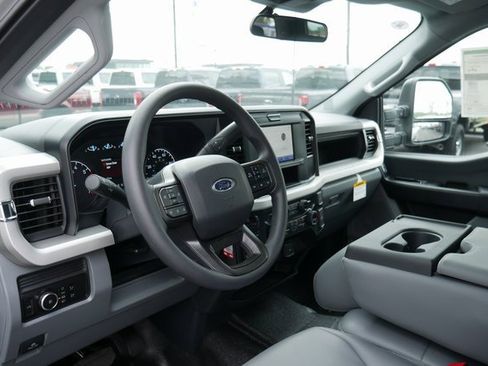New 2025 Ford F350 XL w/ 360-Degree Camera Package image 14