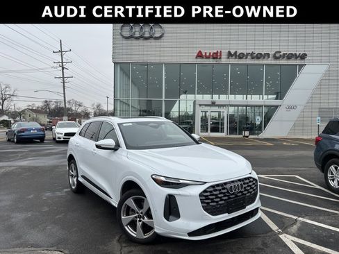 Used 2025 Audi Q5 Premium Plus w/ Premium Plus image 1