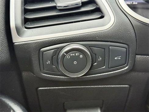 Used 2016 Ford Edge SEL w/ Equipment Group 201A image 24