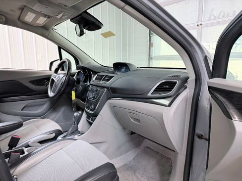 Used 2014 Buick Encore FWD image 31