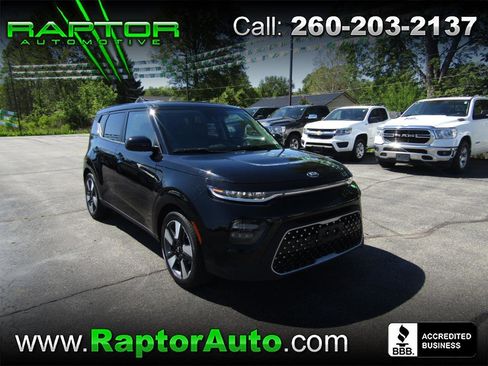 Used 2020 Kia Soul EX w/ Option Group 015 FWD image 1