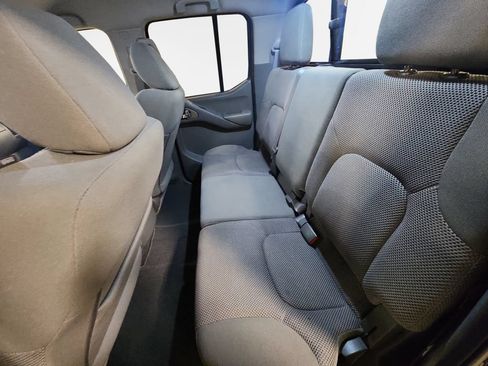 Used 2019 Nissan Frontier SV w/ Value Truck Package AWD/4WD image 26