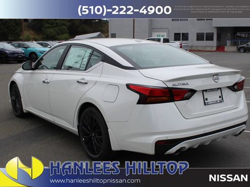 New 2025 Nissan Altima 2.5 SV w/ SV Special Edition Package FWD image 9