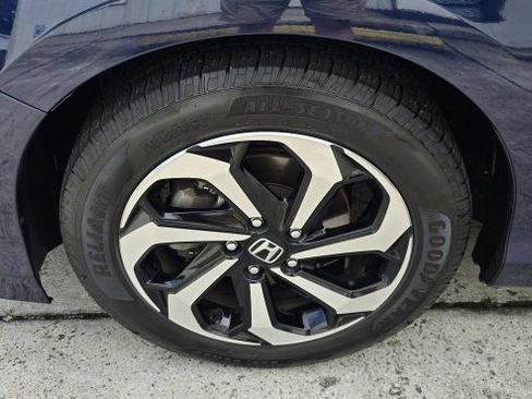 Used 2017 Honda Accord EX-L image 10