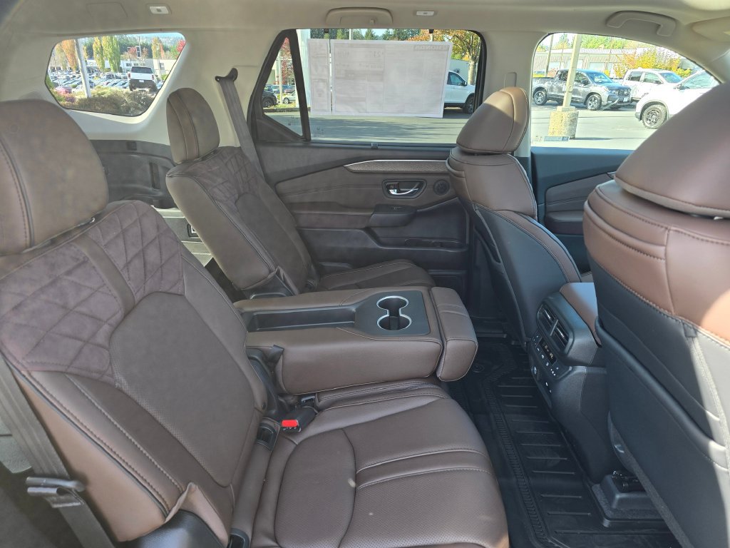 New 2026 Honda Pilot Elite image 8