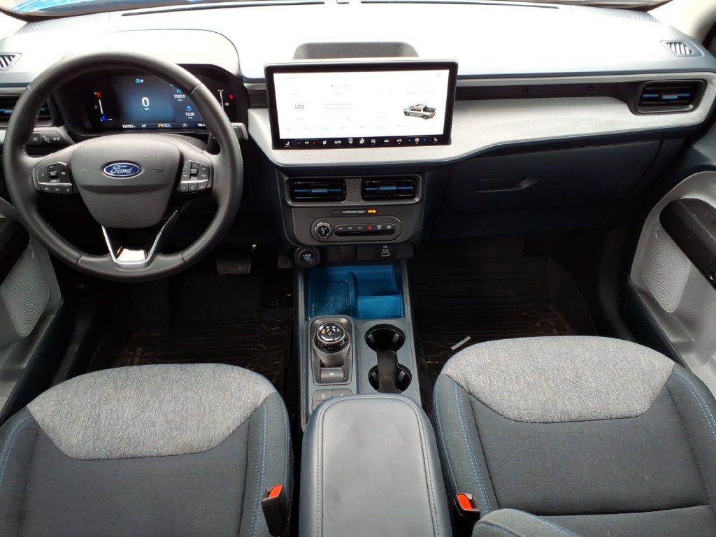 Certified 2025 Ford Maverick XLT w/ XLT Luxury Package AWD/4WD image 9