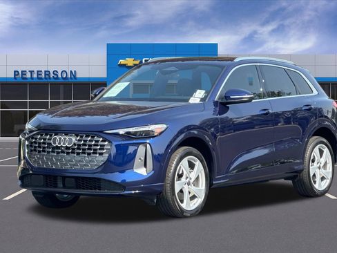 Used 2025 Audi Q5 Premium Plus AWD/4WD image 8