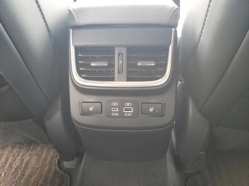 Used 2024 Subaru Outback Limited image 12