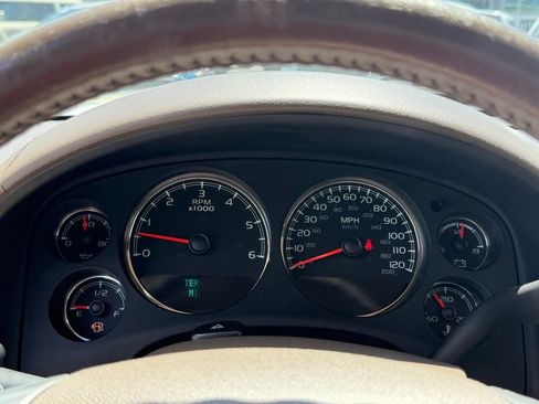 Used 2013 Chevrolet Tahoe LT RWD image 18