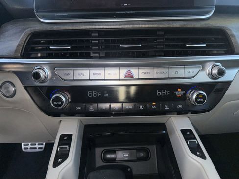 Certified 2022 Kia Telluride SX image 22
