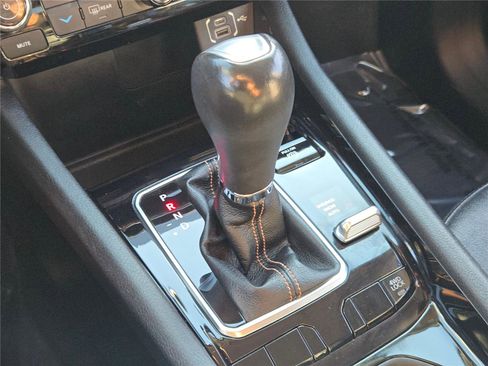 Certified 2022 Jeep Compass Limited image 31