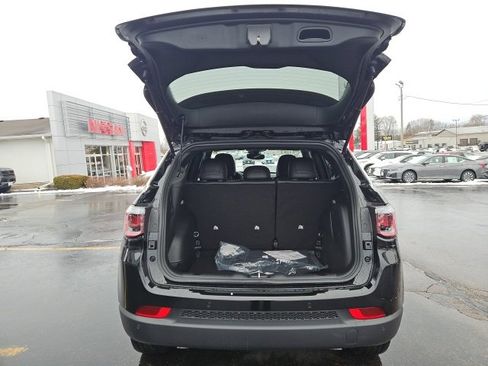 New 2026 Jeep Compass Limited image 11