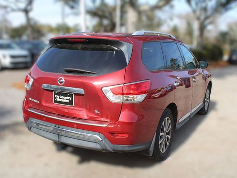 Used 2015 Nissan Pathfinder SL w/ Cargo Package image 7