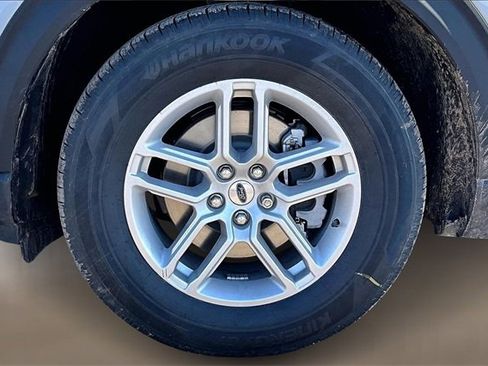 New 2026 Ford Explorer Active w/ Active Comfort Package image 12
