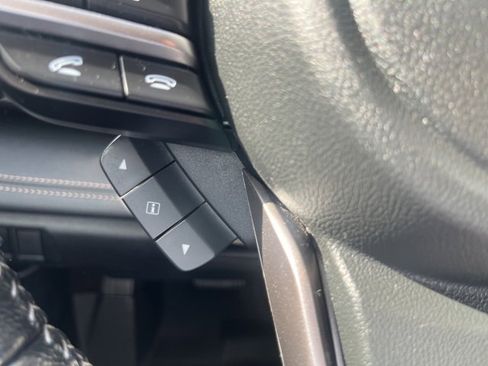 Used 2021 Subaru Outback Limited image 32