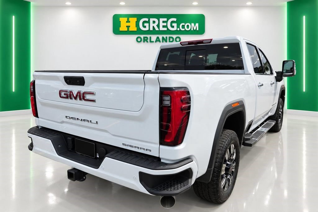 Used 2024 GMC Sierra 2500 Denali AWD/4WD image 6