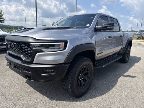 Used 2025 RAM 1500 RHO w/ RHO Level 1 Equipment Group AWD/4WD image 3