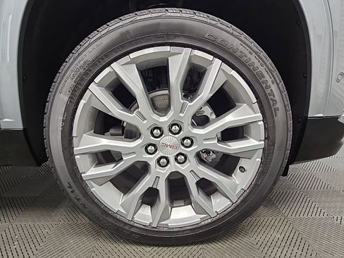 New 2026 GMC Acadia Denali w/ Super Cruise Package FWD image 50