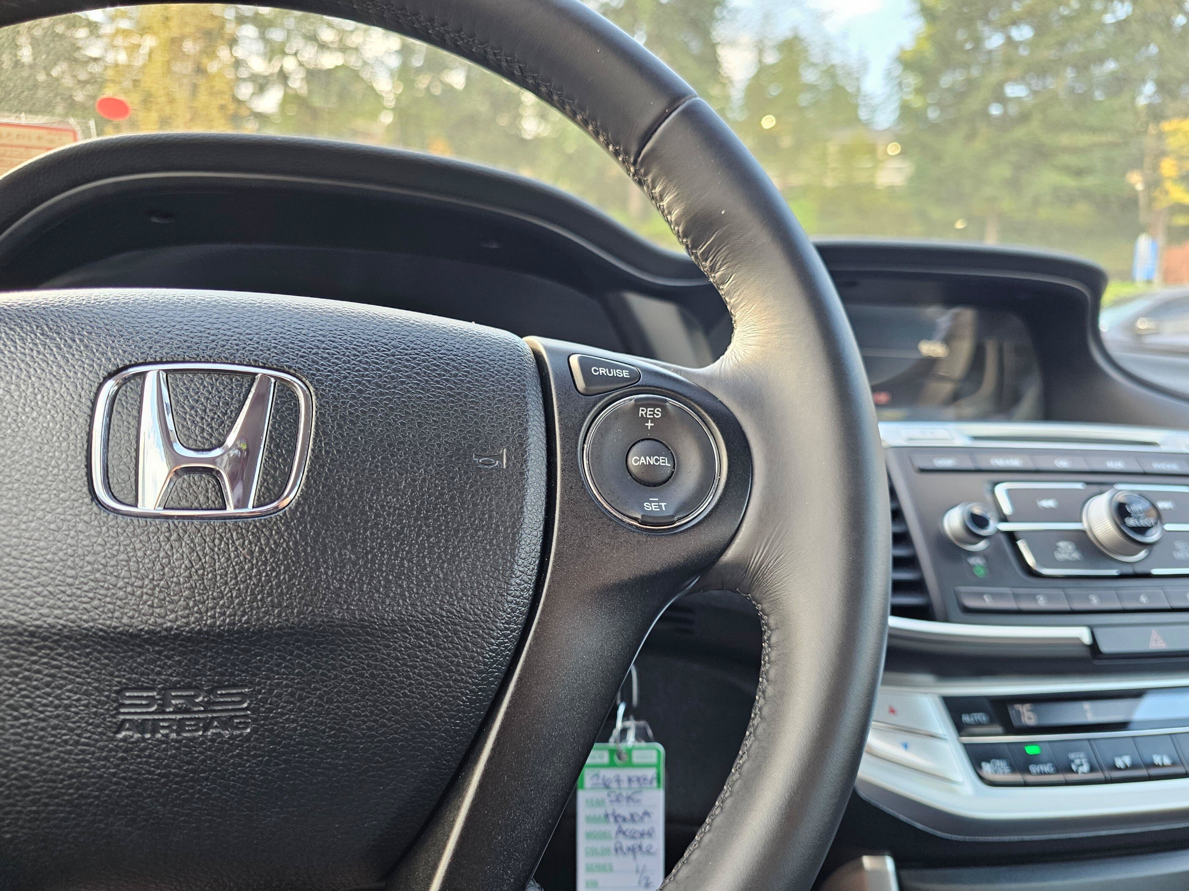 Used 2015 Honda Accord Sport image 35