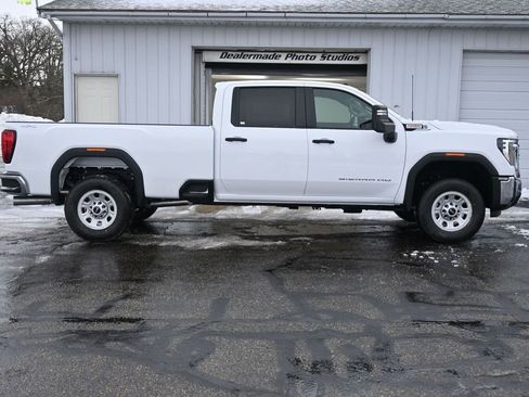 New 2026 GMC Sierra 3500 Pro w/ Convenience Package image 2