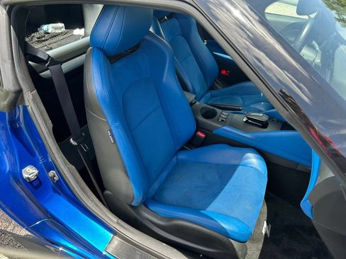 Used 2024 Nissan Z Performance w/ Floor Mat Package RWD image 17