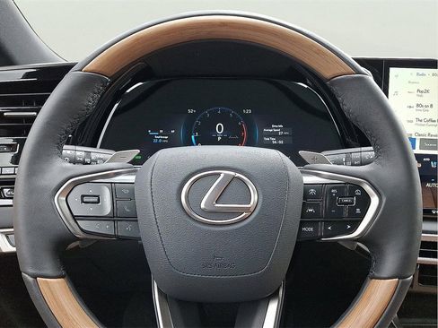 Used 2025 Lexus RX 350 Premium image 19