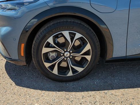 Used 2023 Ford Mustang Mach-E Premium RWD image 10