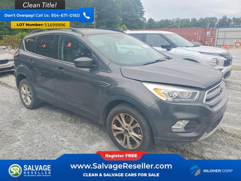 Used 2017 Ford Escape SE w/ Equipment Group 201A FWD image 5