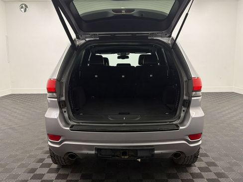 Used 2014 Jeep Grand Cherokee Altitude AWD/4WD image 23