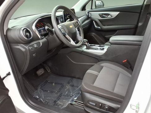 Used 2024 Chevrolet Blazer LT w/ Convenience Package image 11