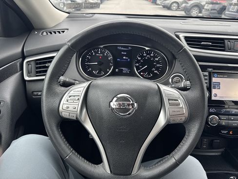 Used 2015 Nissan Rogue SL AWD/4WD image 14