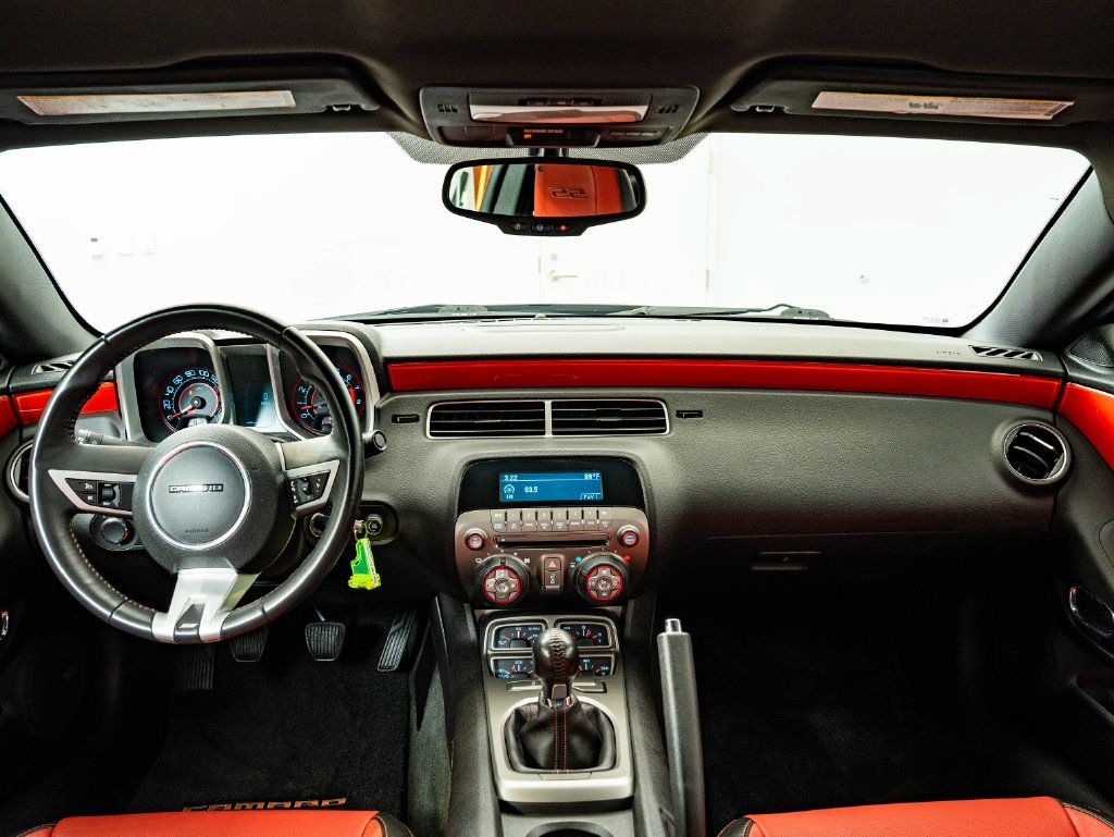 Used 2011 Chevrolet Camaro SS w/ RS Package RWD image 4